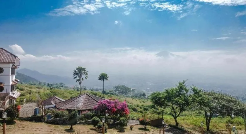 OYO 1194 Villa Bukit Panderman Residence