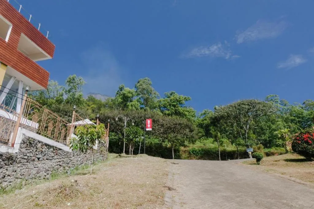 OYO 1194 Villa Bukit Panderman Residence