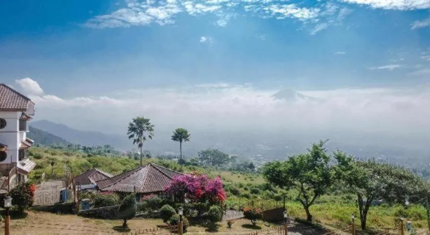 OYO 1194 Villa Bukit Panderman Residence