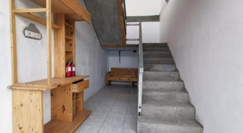 Hotel O Asipra House