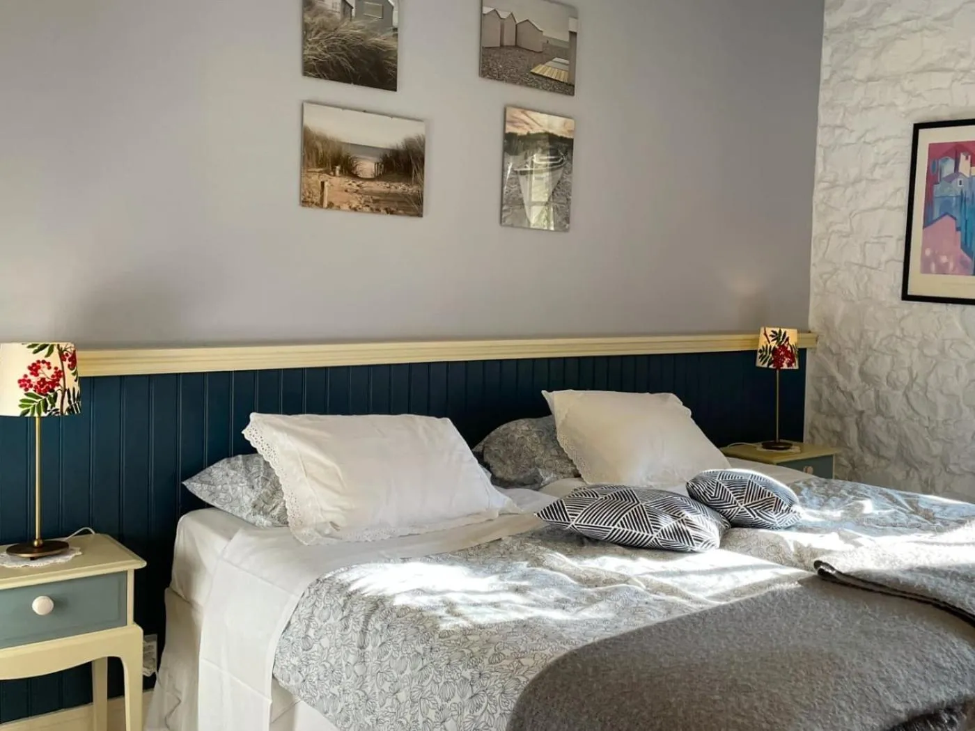 Bedroom, Bed in La Lande