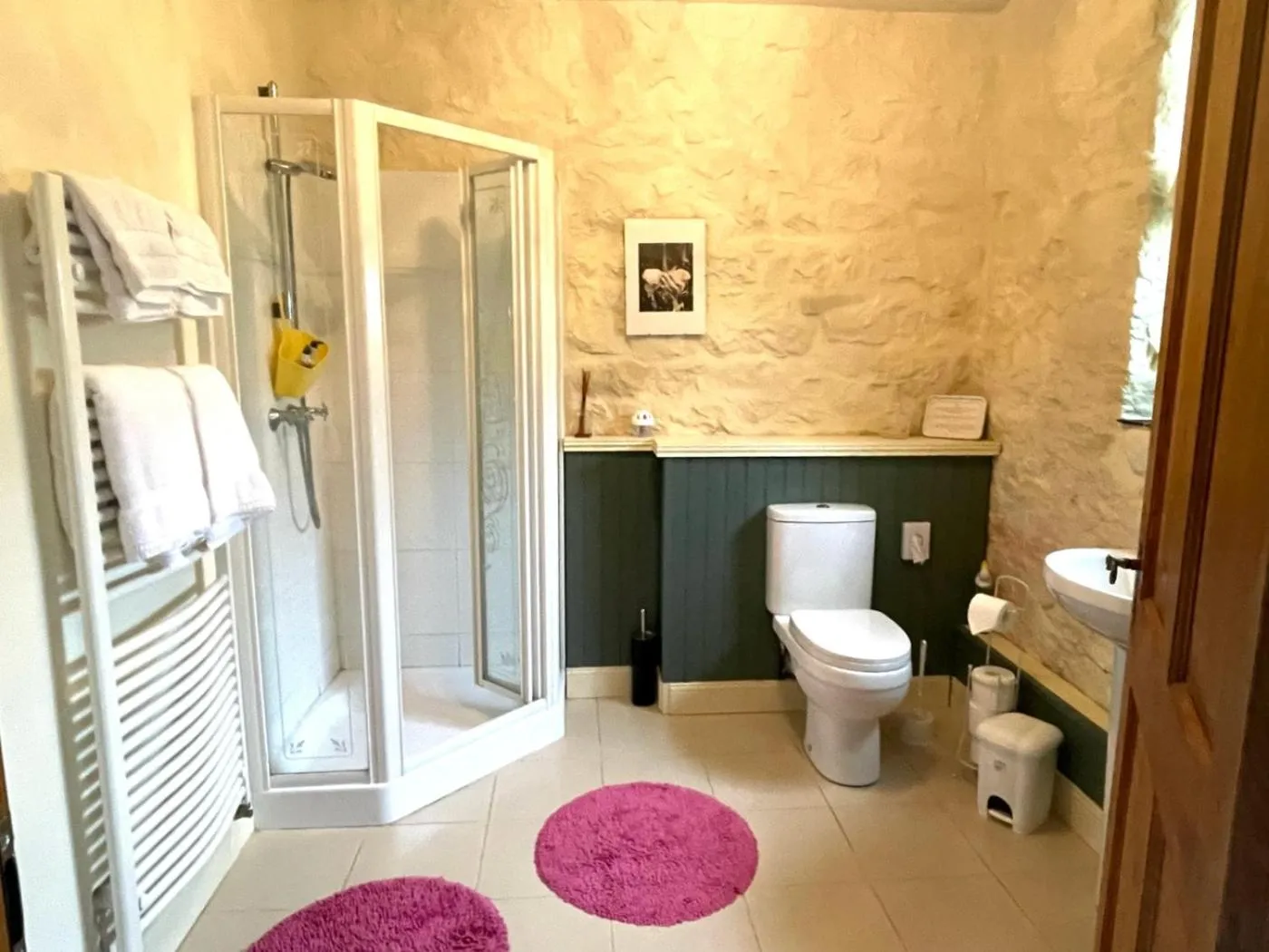 Bathroom in La Lande