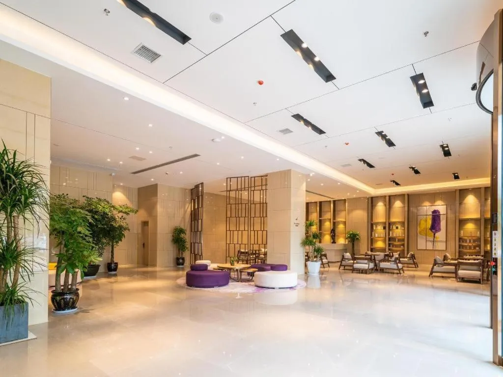 Lavande Hotels· Guizhou Anshun Xi Railway Station