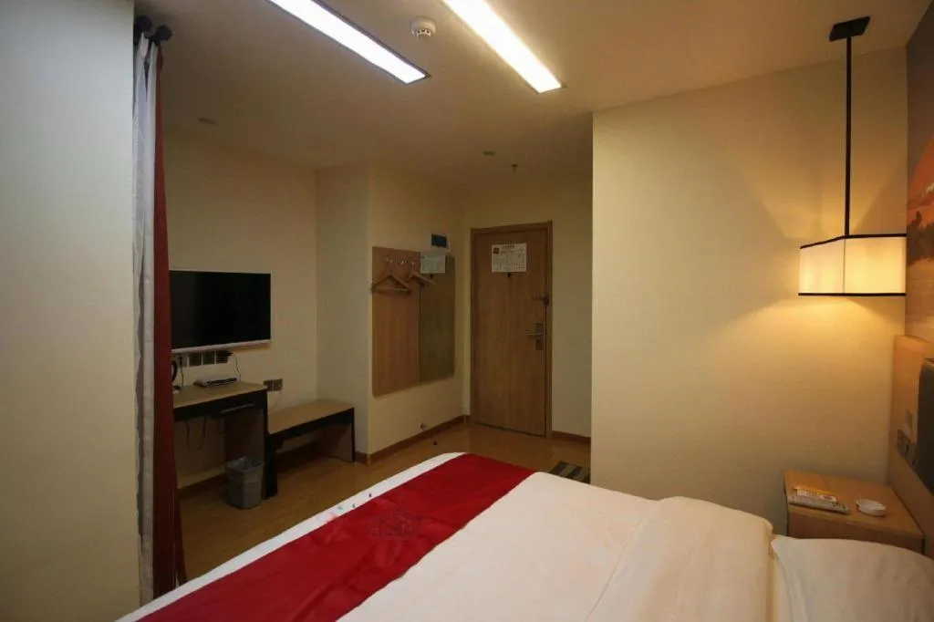 Bed in Thank Inn Hotel Ningxia Yinchuan Xixia District Tongxin Road