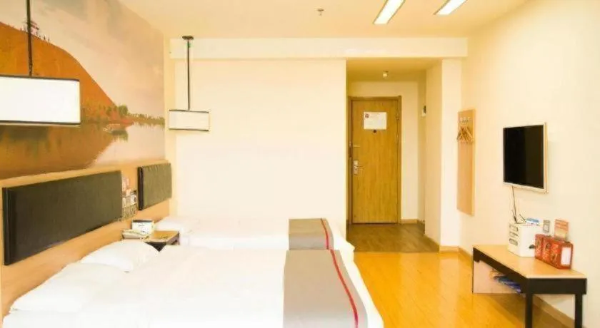 Bed in Thank Inn Hotel Ningxia Yinchuan Xixia District Tongxin Road