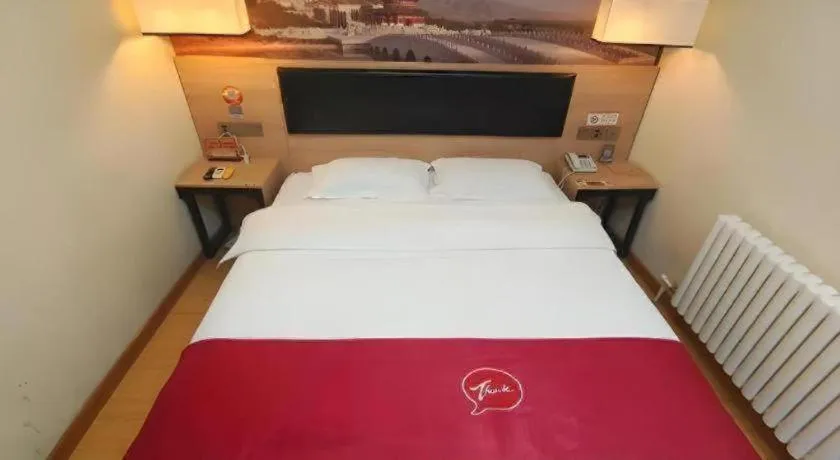 Bed in Thank Inn Hotel Ningxia Yinchuan Xixia District Tongxin Road