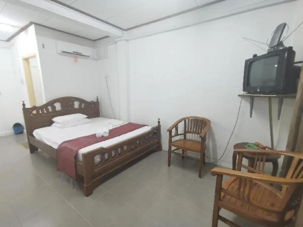 Bed in Nipah River view