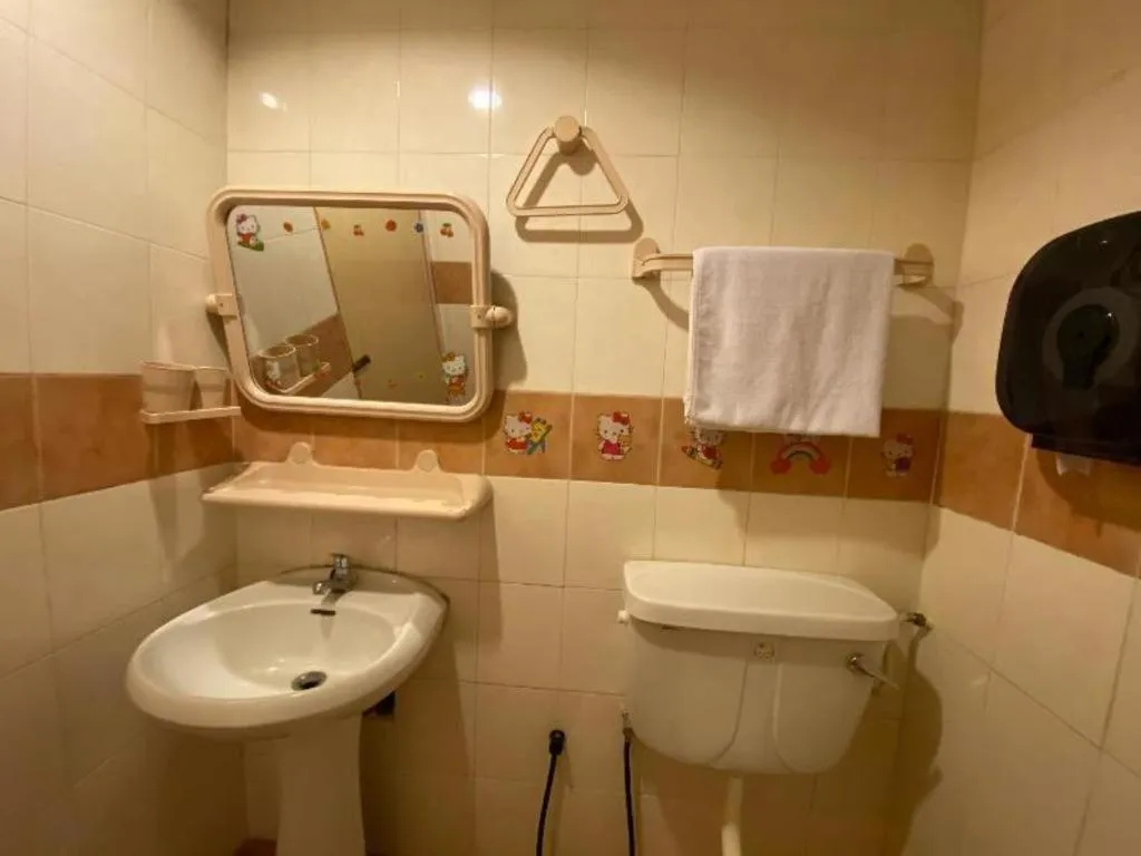 OYO 89958 Hotel Umimas