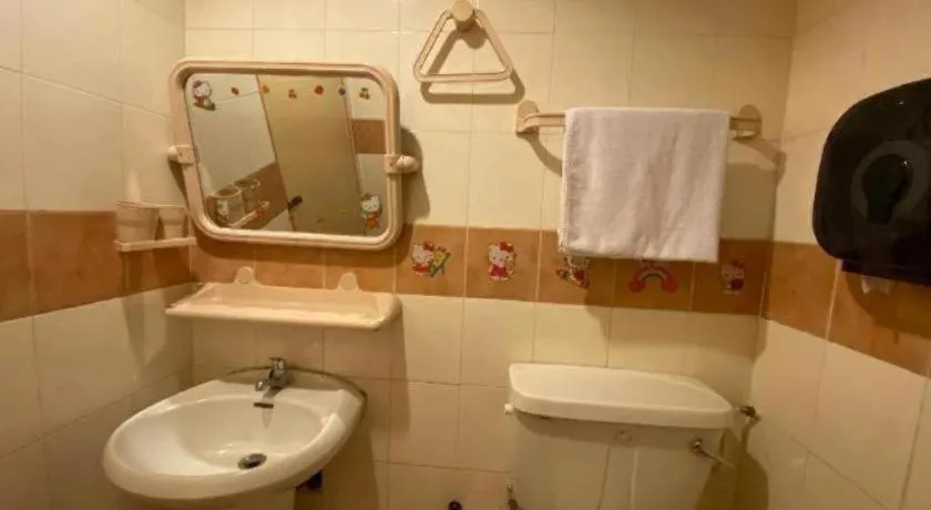 OYO 89958 Hotel Umimas