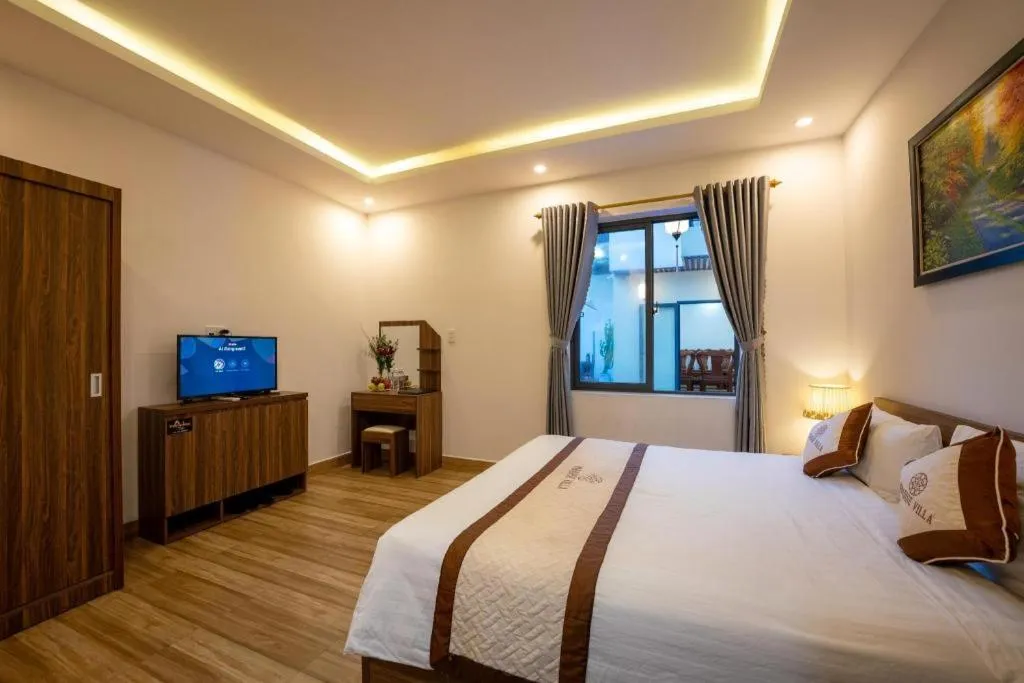 Bed in Hoi An Paradise Villa