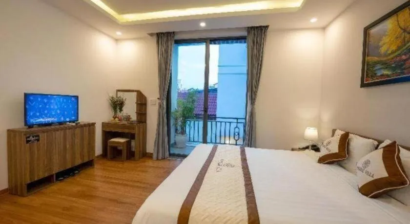 Bed in Hoi An Paradise Villa