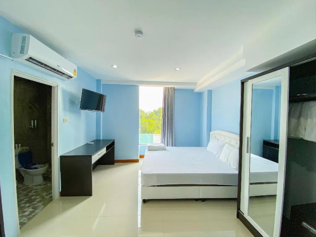 Bed in Delighted Bangkok Hotel