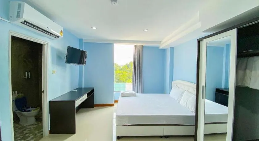 Bed in Delighted Bangkok Hotel