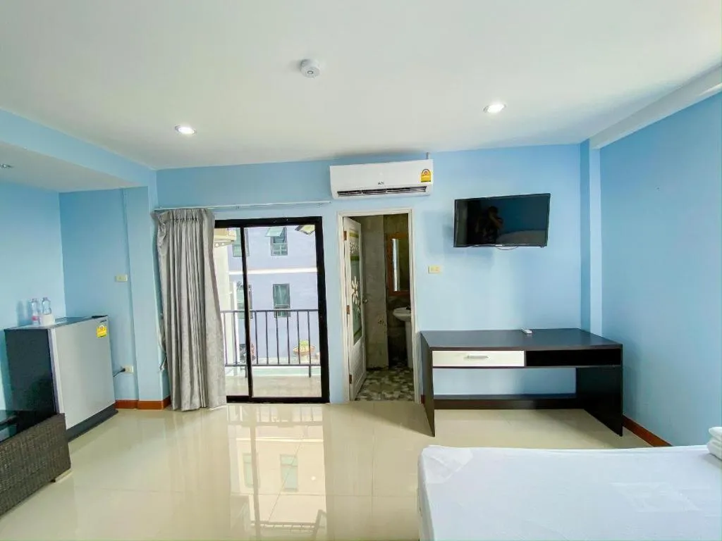 Bed in Delighted Bangkok Hotel