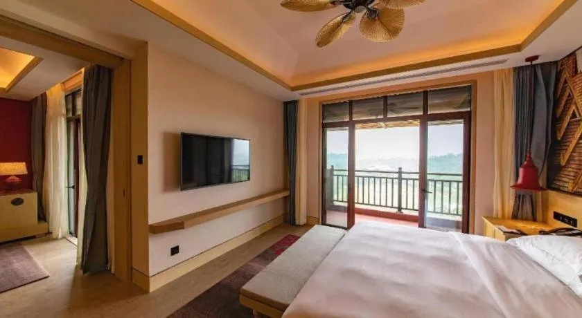 Bed in Angsana Xishuangbanna