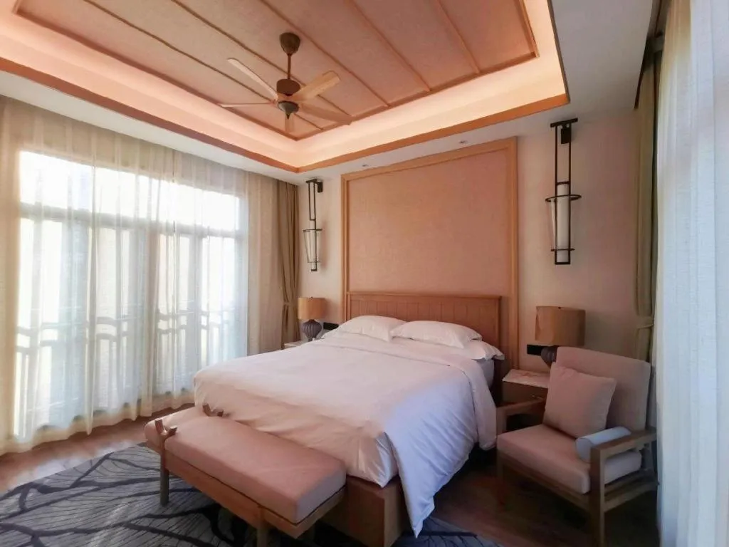 Bed in Angsana Xishuangbanna