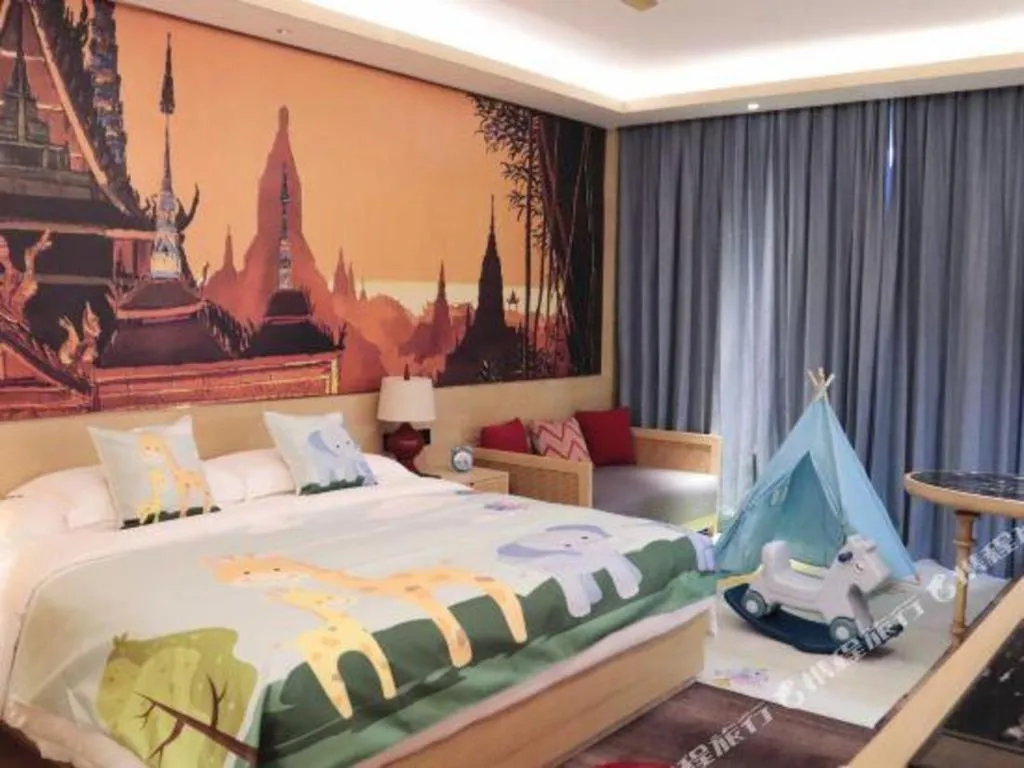 Bed in Angsana Xishuangbanna