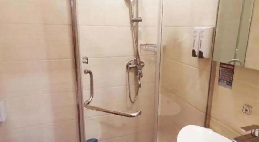 7 Days Premium Hotel Ji'an Taihe Gongnongbing Avenue