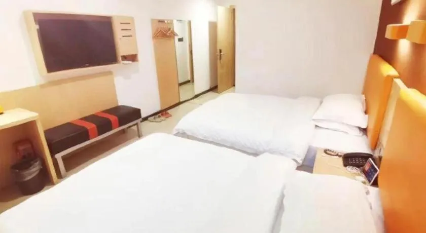 Bed in 7 Days Premium Hotel Ji'an Taihe Gongnongbing Avenue