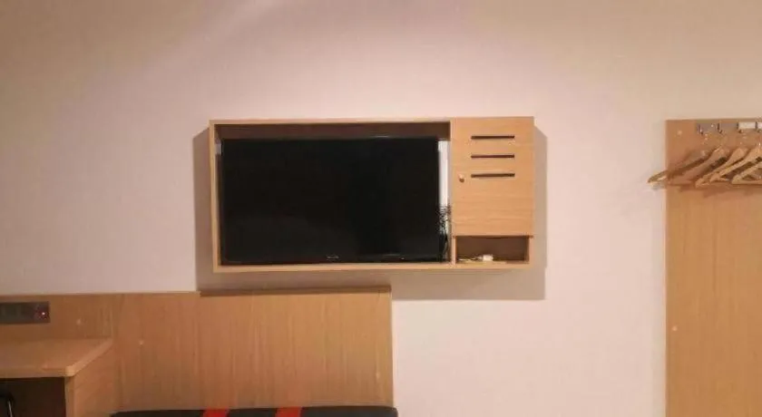 7 Days Premium Hotel Ji'an Taihe Gongnongbing Avenue