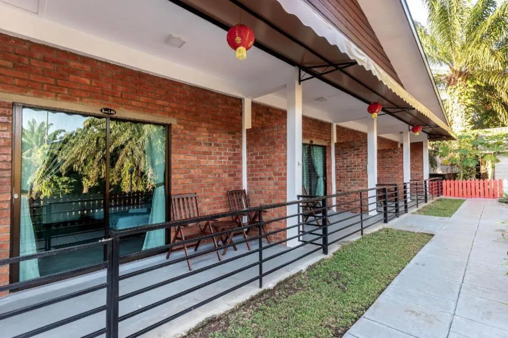 OYO 90149 Pua Family Semporna