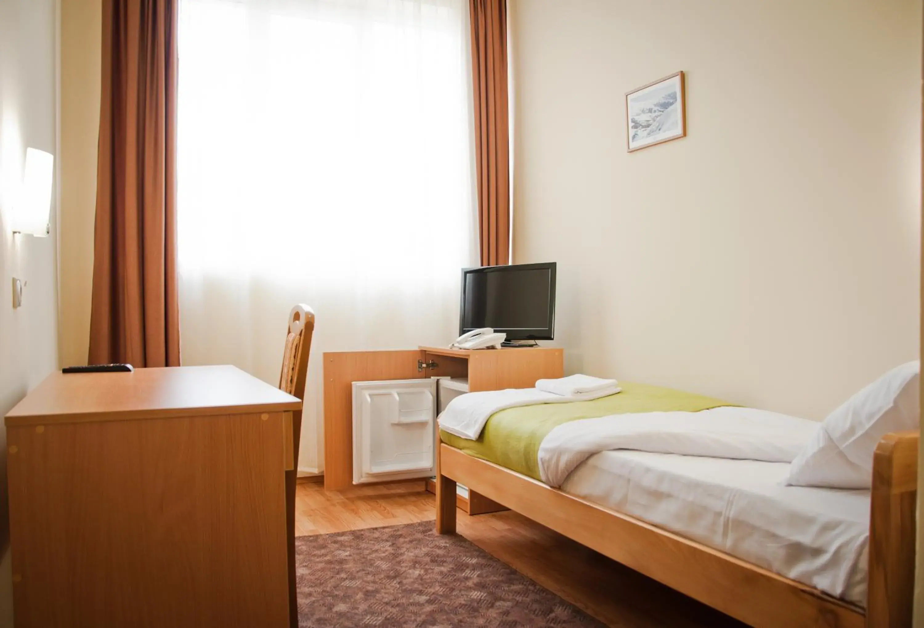 Single Room in Garni hotel Alma Single Room in Garni hotel Alma