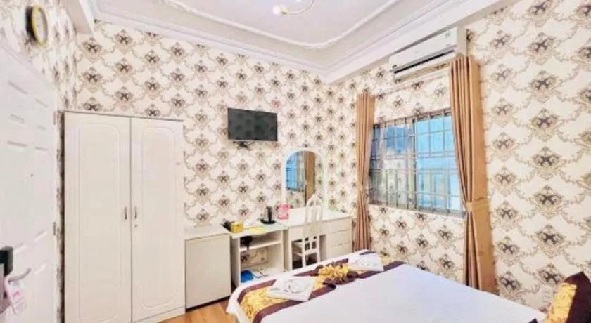 Bed in Truc Huyen Hotel