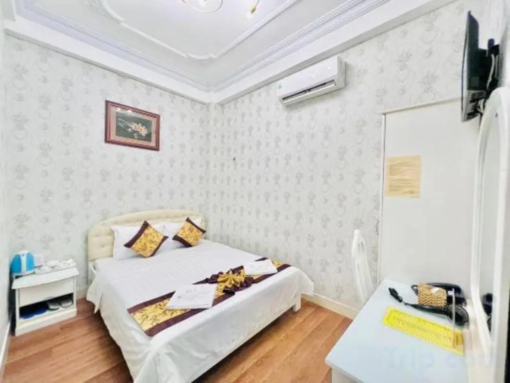 Bed in Truc Huyen Hotel