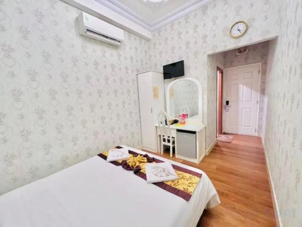 Bed in Truc Huyen Hotel