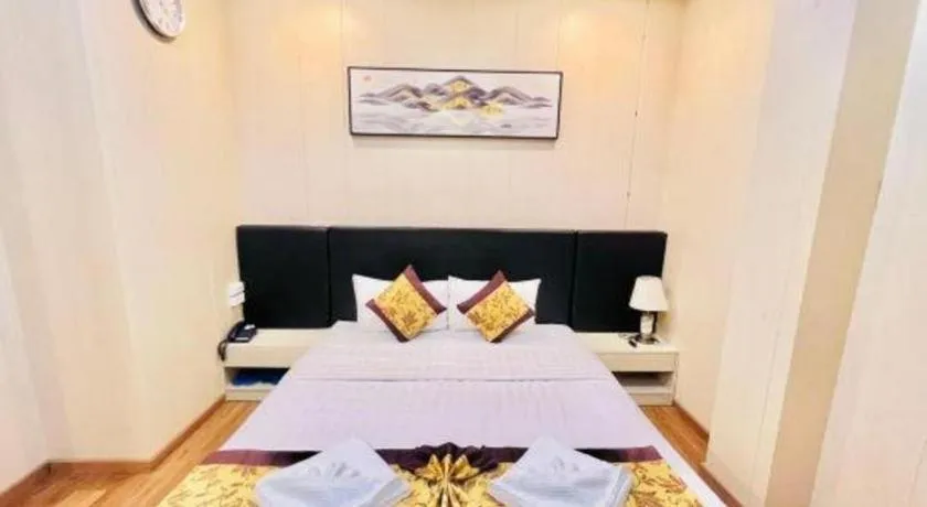 Bed in Truc Huyen Hotel