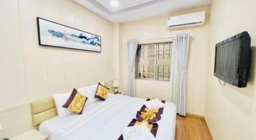 Bed in Truc Huyen Hotel