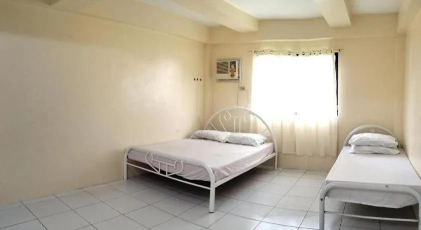 Bed in OYO 800 DDD Habitat Dormtel Bacolod