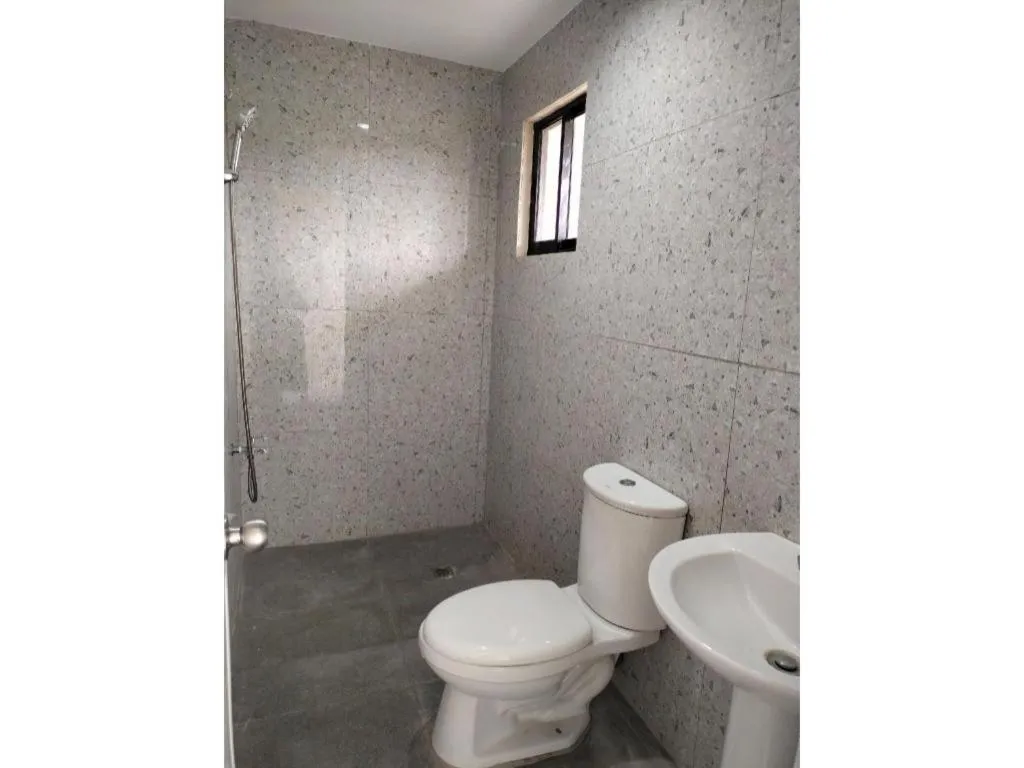 OYO 800 DDD Habitat Dormtel Bacolod