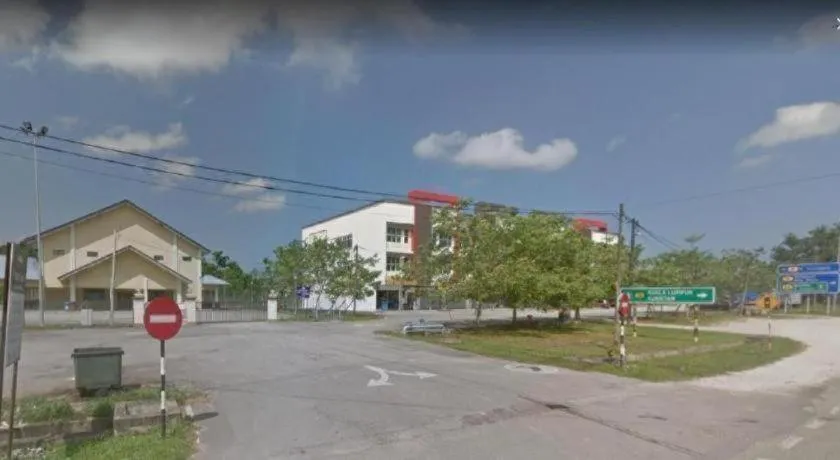 OYO 90471 Hotel Tepoh