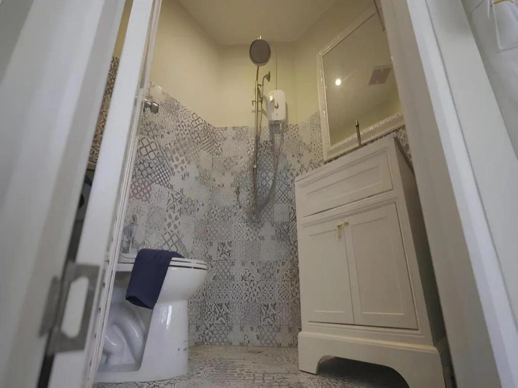 2499 Heritage Chinatown Bangkok Hotel By RoomQuest