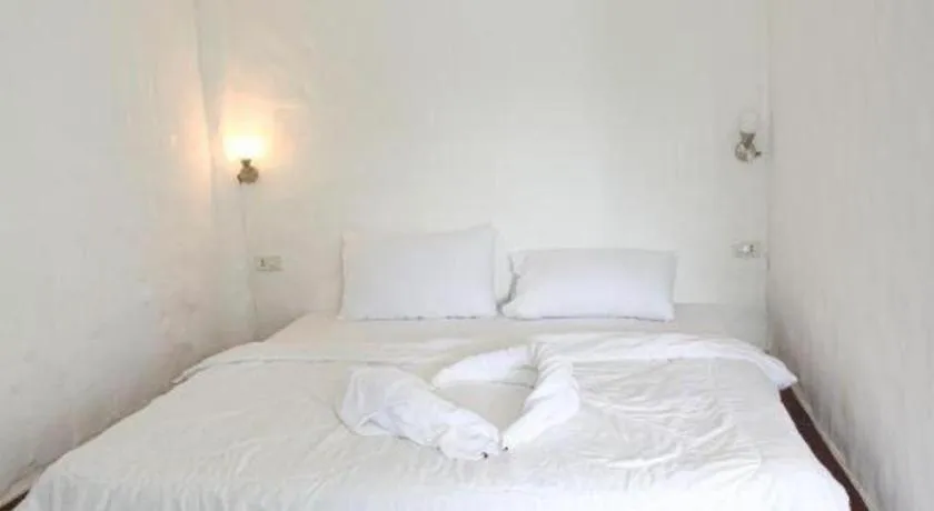 Bed in Capital O 75411 Navagio​ Boutique​ Koh​ Chang