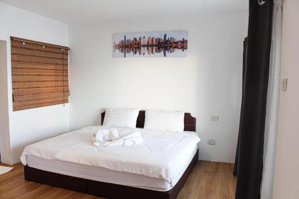 Bed in Capital O 75411 Navagio​ Boutique​ Koh​ Chang