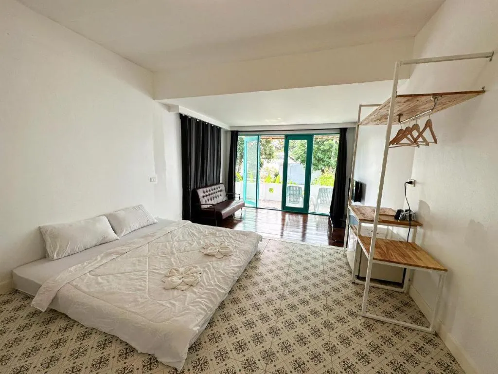 Bed in Capital O 75411 Navagio​ Boutique​ Koh​ Chang