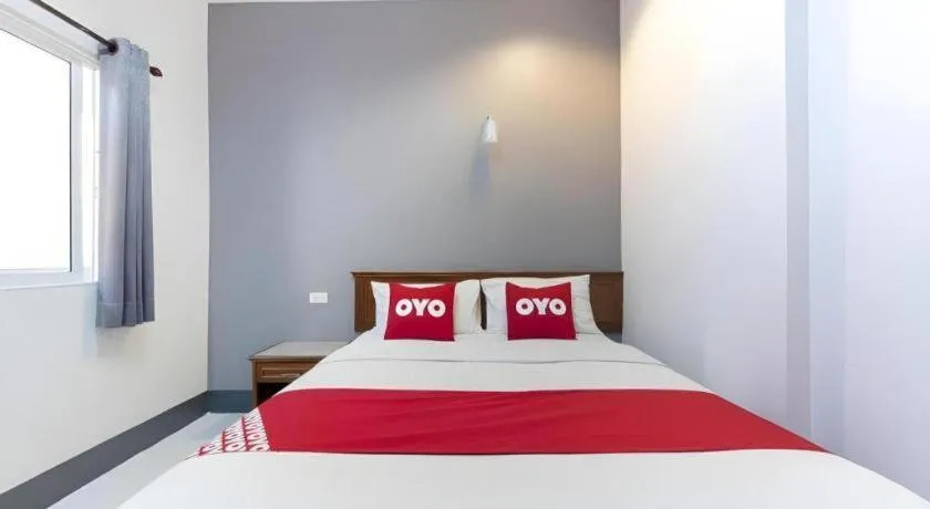 Bed in Capital O 75412 V Resort