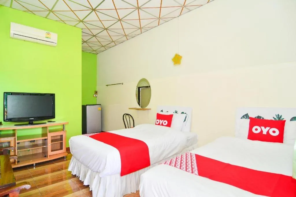 Bed in OYO 499 Pattaraporn Hotel