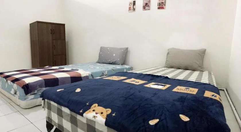 Bed in Dehome near Pakuwon Mall (Syariah)