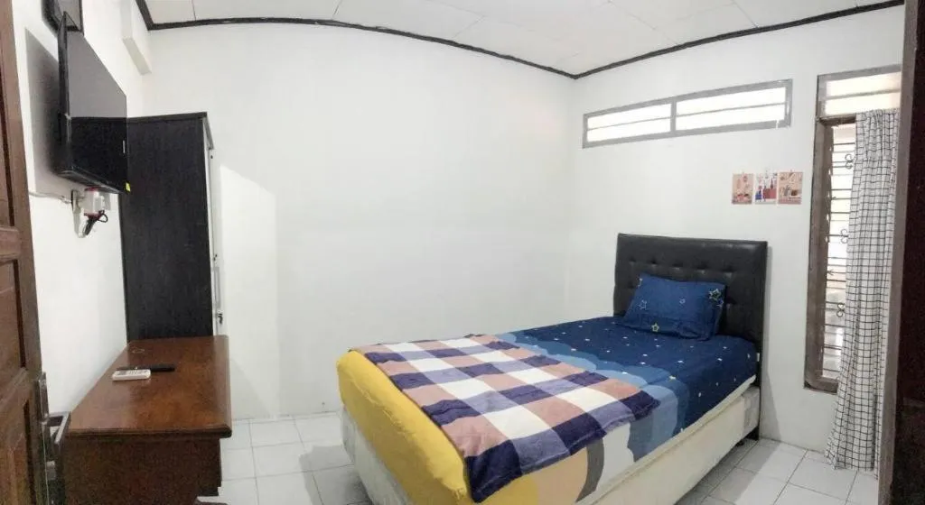 Bed in Dehome near Pakuwon Mall (Syariah)