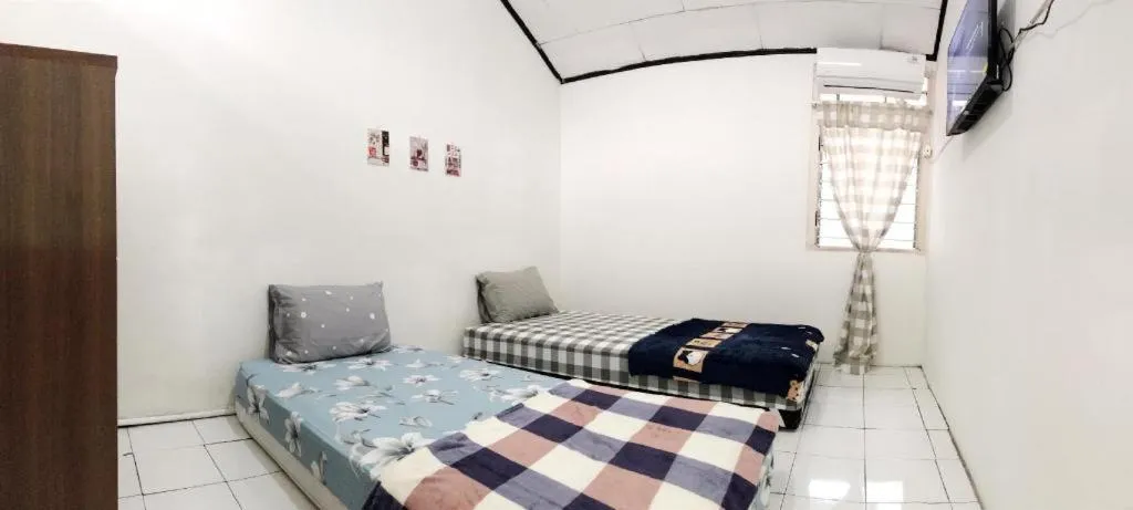 Bed in Dehome near Pakuwon Mall (Syariah)