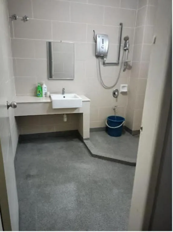 OYO HOME 90768 Flo Inn Motel