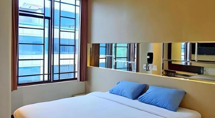 Bed in MP Hotel Kelapa Gading