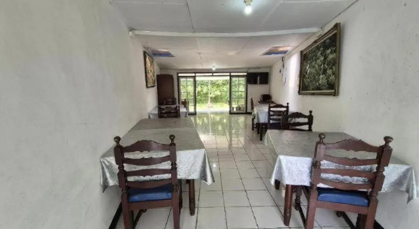 Capital O 94094 New Lembah Nyiur