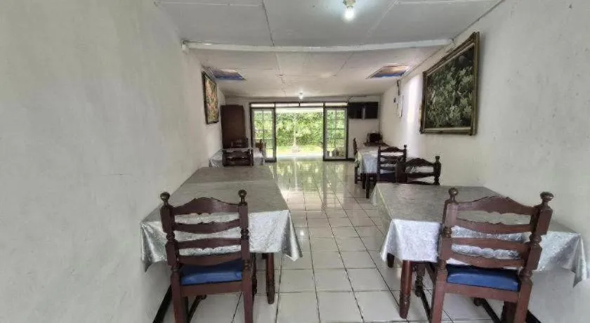 Capital O 94094 New Lembah Nyiur