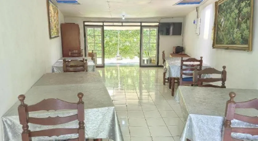 Capital O 94094 New Lembah Nyiur