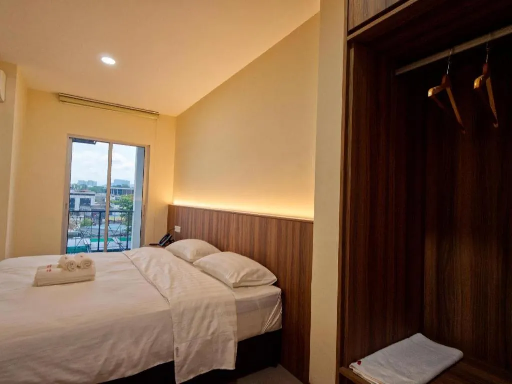 Bed in Weiss Hotels Kepong Baru
