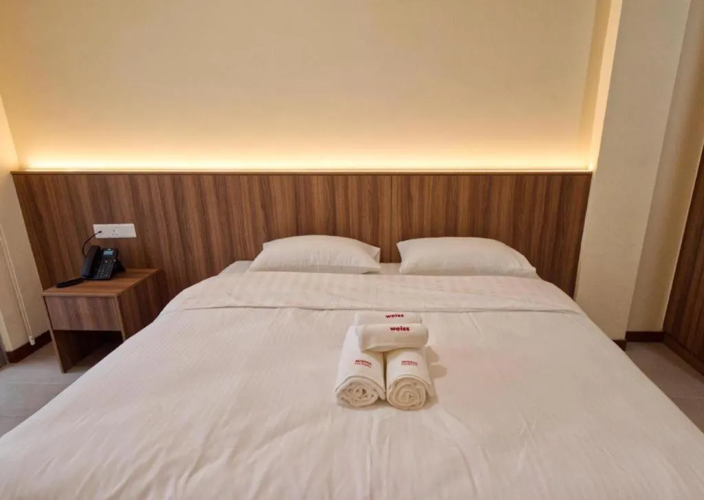 Bed in Weiss Hotels Kepong Baru
